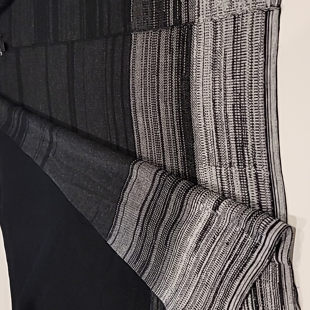 AB Studio Open Cape Black Gray Medium - Picture 11 of 11